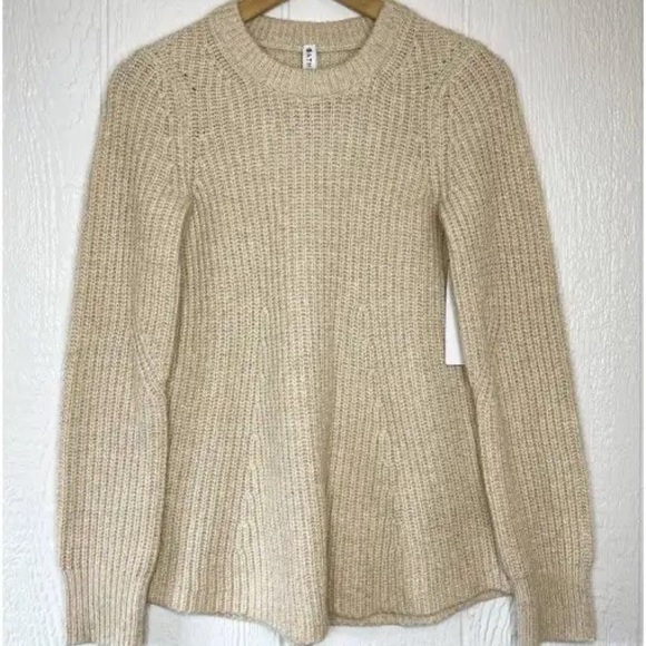 ATHLETA Sierra Wool Knit Crew Sweater NWT $129 - Picture 5 of 6